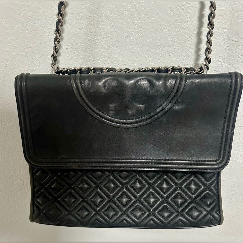 Tory Burch Fleming Leather Convertible Shoulder Bag - Black/silver
